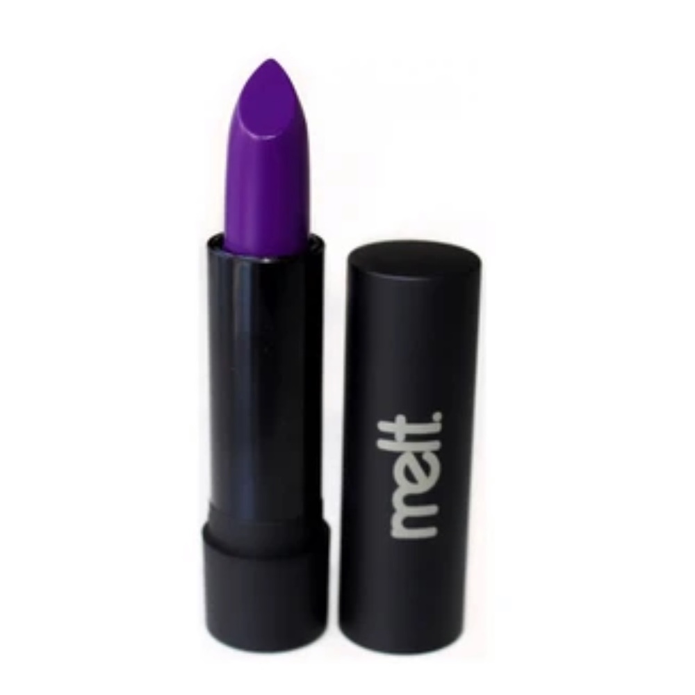 BY STARLIGHT LIPSTICK
ULTRA MATTE LIPSTICK